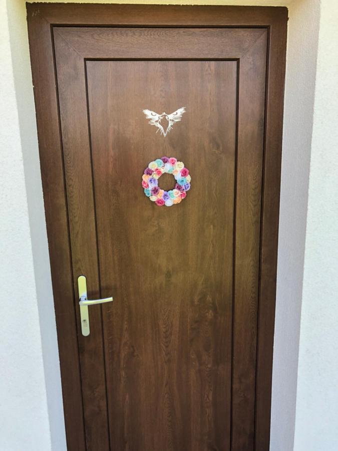 Ölyv Apartman Fertőrákos Kültér fotó