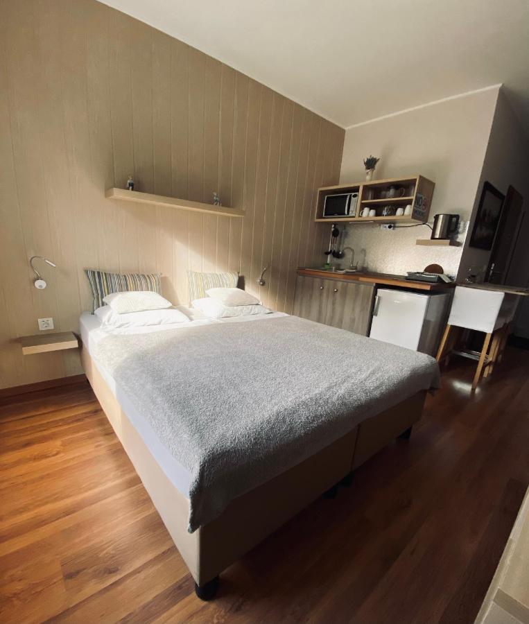 Ölyv Apartman Fertőrákos Kültér fotó